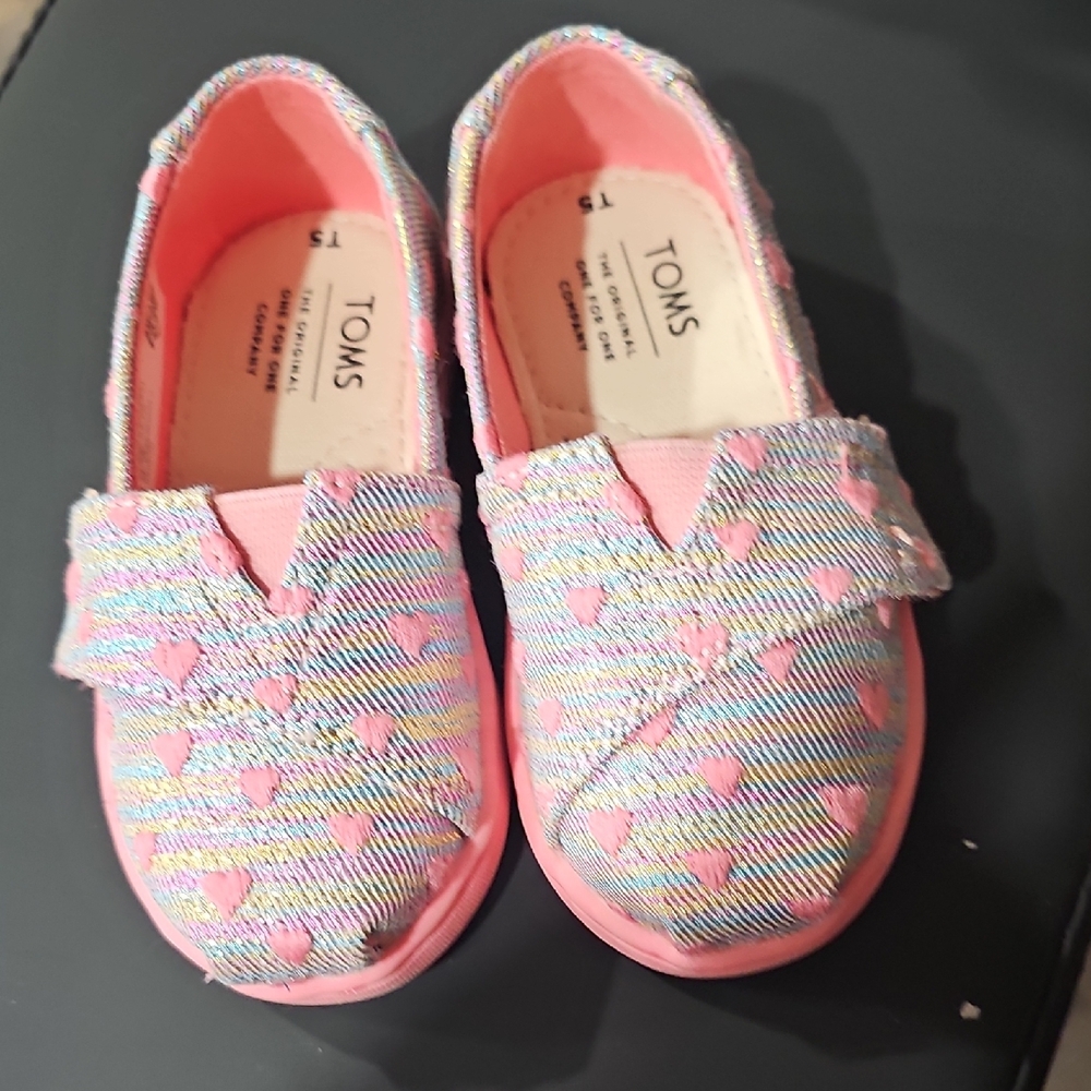 TOMS Classic Pink Multi Heartsy Shoes